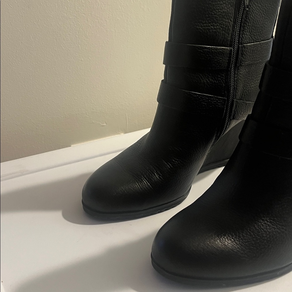 Black KORK -EASE Ankle Boots - Picture 5 of 7